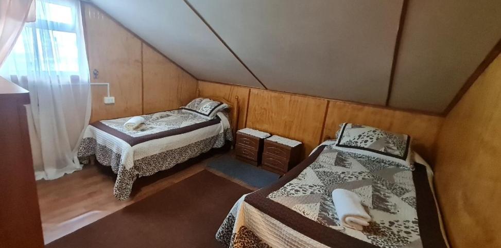 Hostal Beagle Hotel Puerto Williams Buitenkant foto